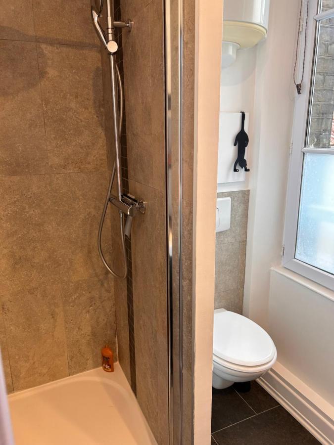 Appartement Chic Et Cosy Epernay Bagian luar foto