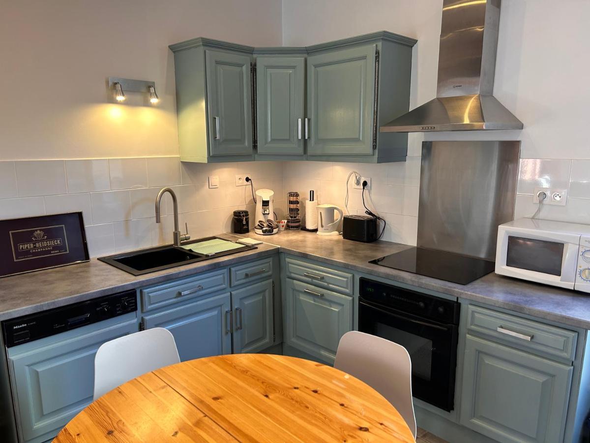 Appartement Chic Et Cosy Epernay Bagian luar foto