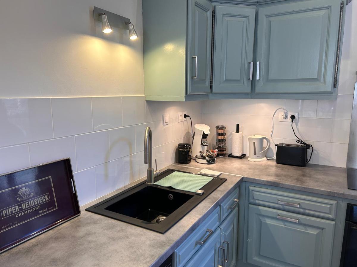 Appartement Chic Et Cosy Epernay Bagian luar foto